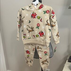 💕5/$15 Grinch  - Cozy Hooded Top & Jogger Pants NEW